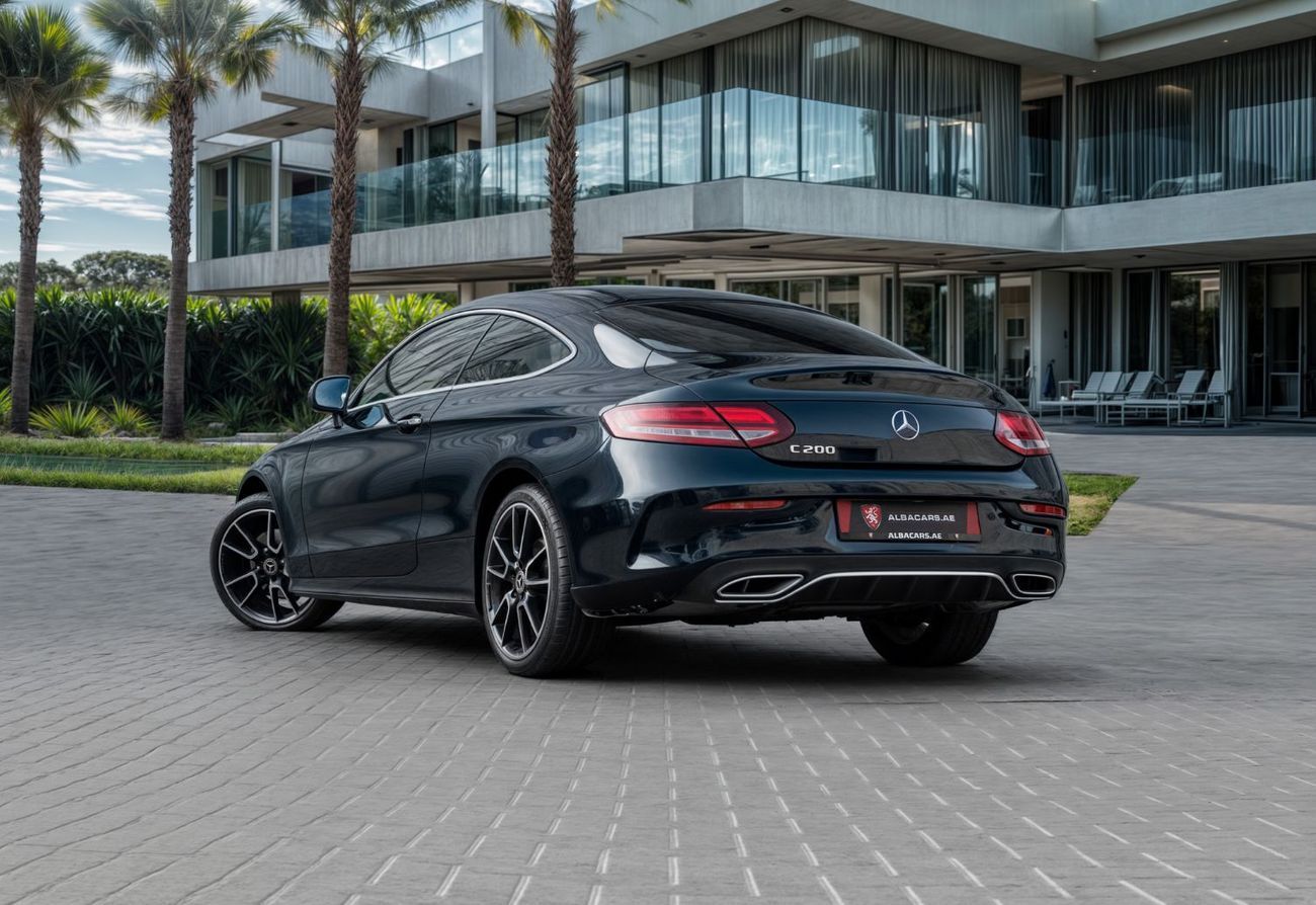 مرسيدس بنز C 200 2,629 P.M | 0% Downpayment | C200 Coupe AMG | Low KM!