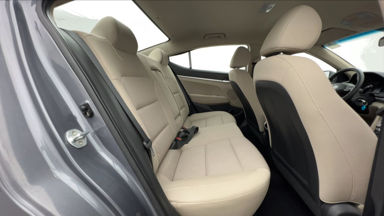 Hyundai Elantra 1600