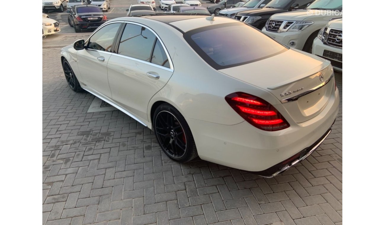 Mercedes-Benz S 63 AMG V8 -BODY KIT63-2019 GCC