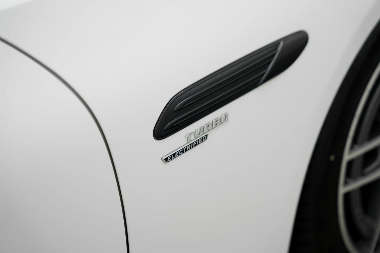 Mercedes Benz SL 280 ROADSTER (NON GCC)