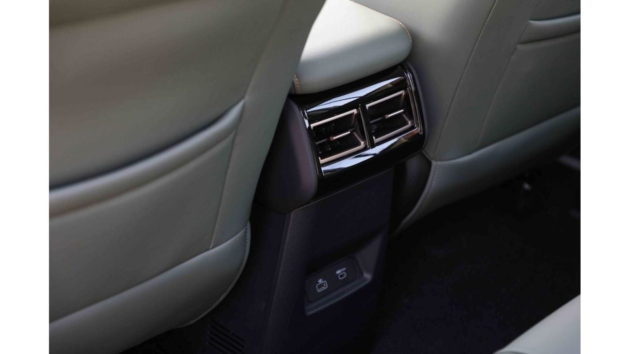 شيري iCar 03 2024 ICAR EQ3 V2 Long Range - Grey inside Green | Export Only