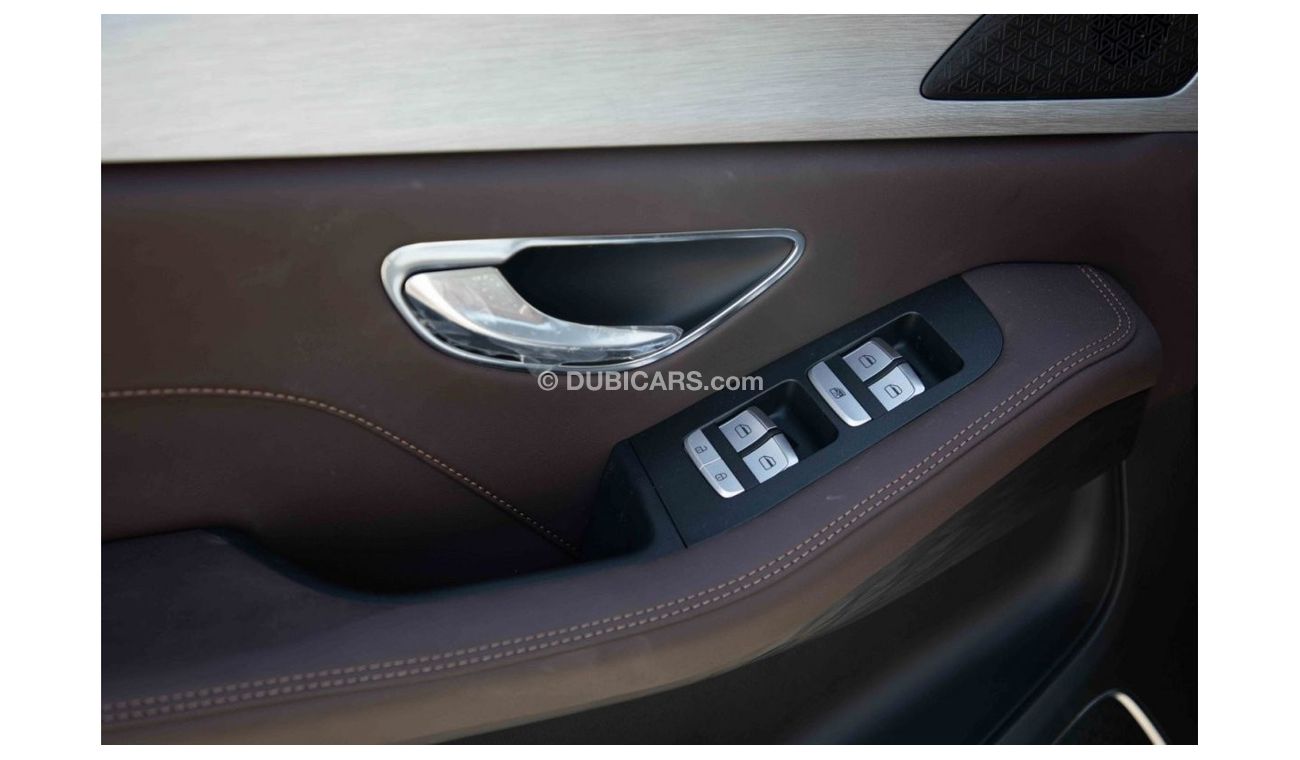 Jetour X90 2023 Jetour X 90PLUS SUV 1.6 Villa Vers. P A/T - Black inside Brown