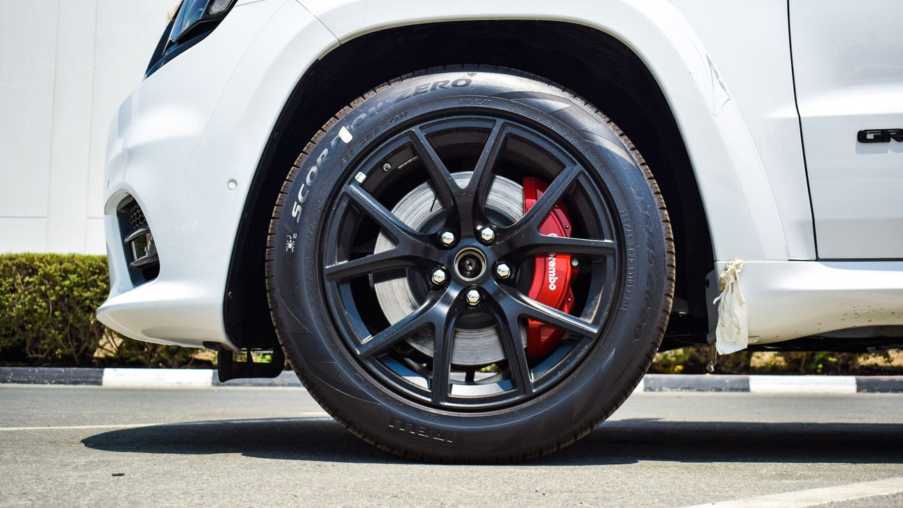 Jeep Grand Cherokee SRT