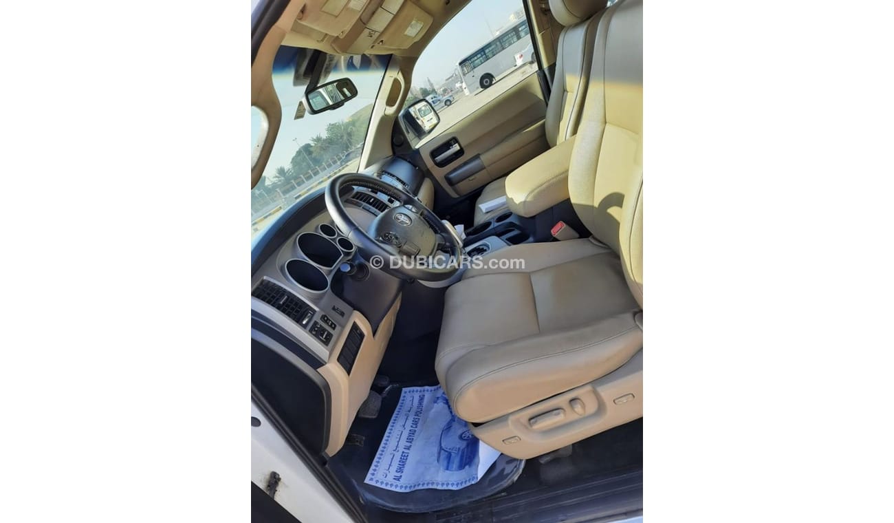 تويوتا سيكويا تويوتا سيقويا 2013 ليمتد مواصفات خليجي بدون حوادث