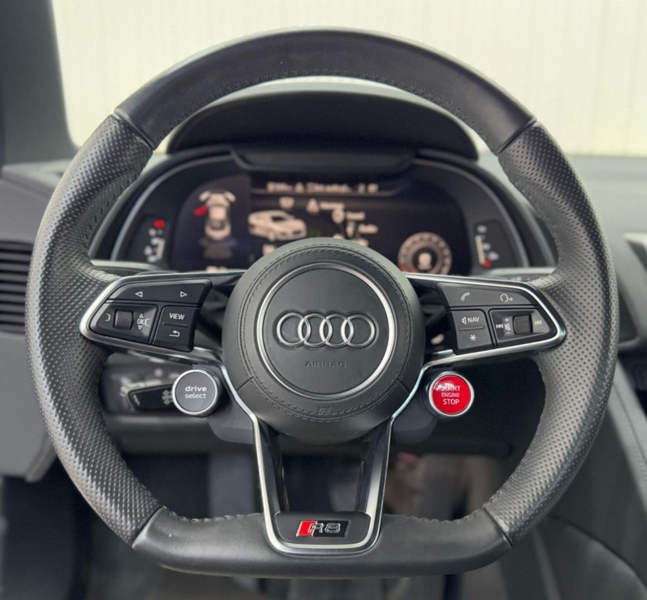Audi R8 Spyder Std 5.2L 2018 Audi R8 V10, Warranty, Audi Service Package, 1 Of 999, Very Low Kms, GCC