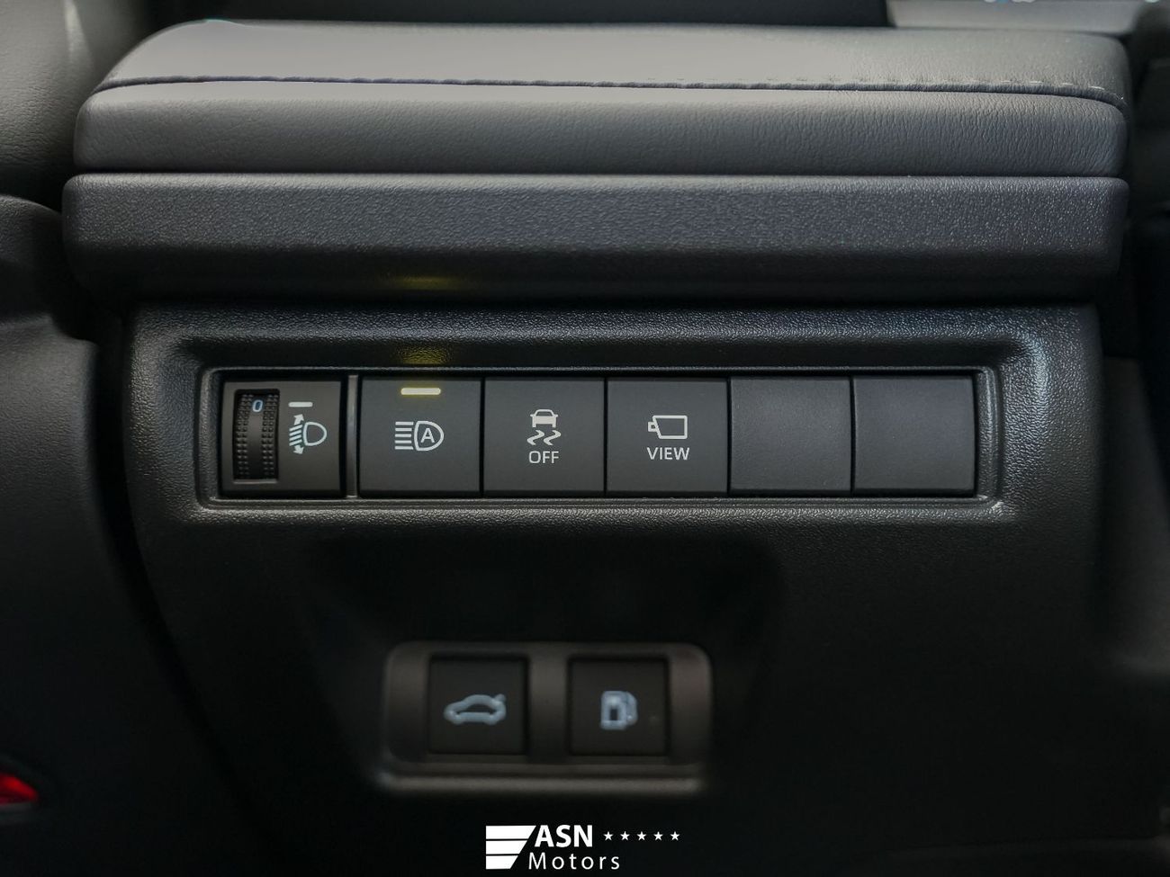 Toyota Camry 2.5 HG Premium Hybrid 2026 (Export Price)