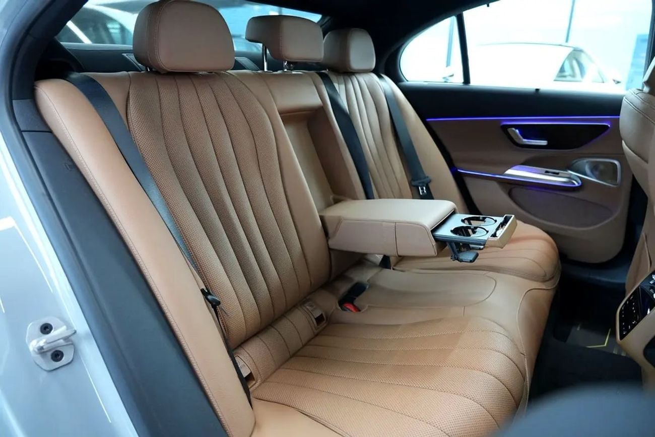 مرسيدس بنز E300 E 300 | GCC 0km | Agency Warranty | AMG Package
