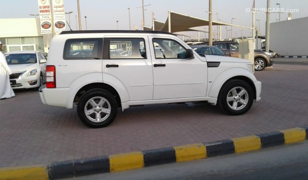 Dodge Nitro