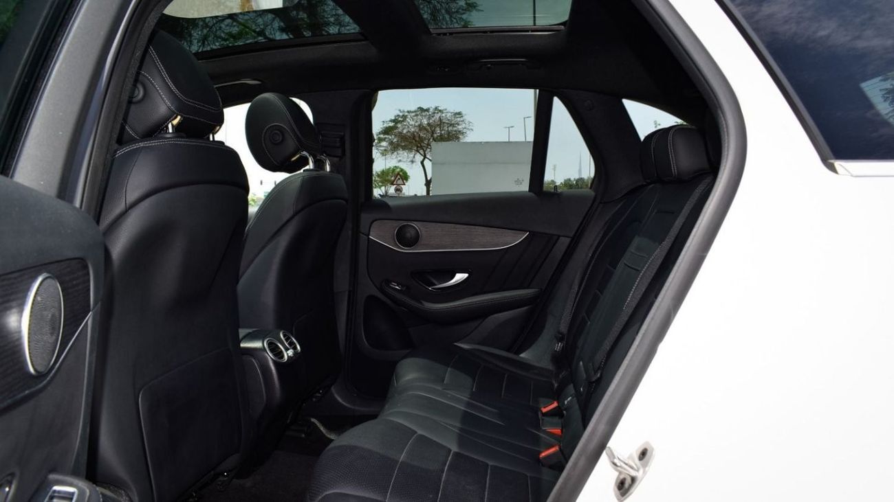 Mercedes-Benz GLC 300 4MATIC Mercedes GLC300 AMG / 2022 / USA