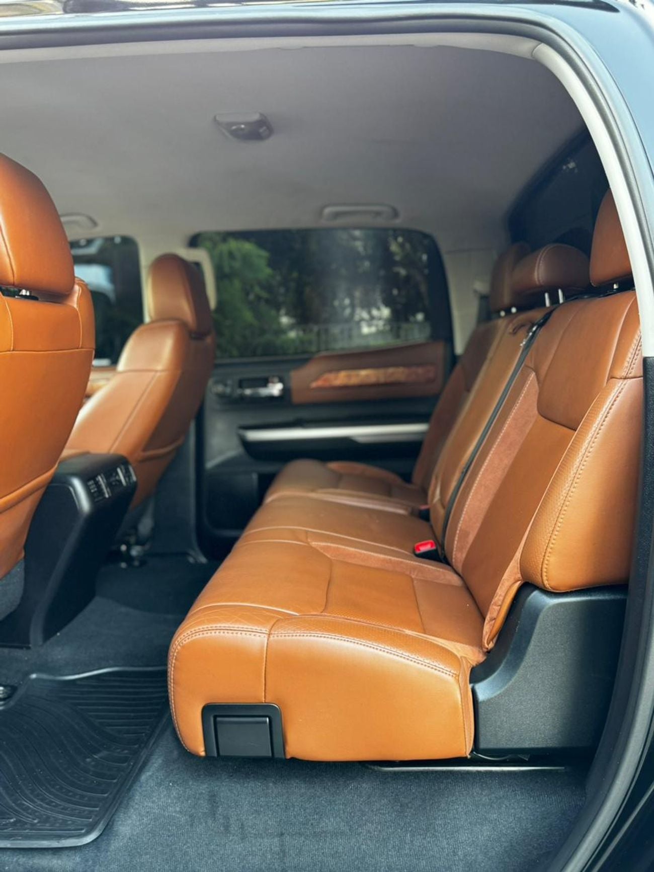 Toyota Tundra VTI CLOTH Std 5.7L