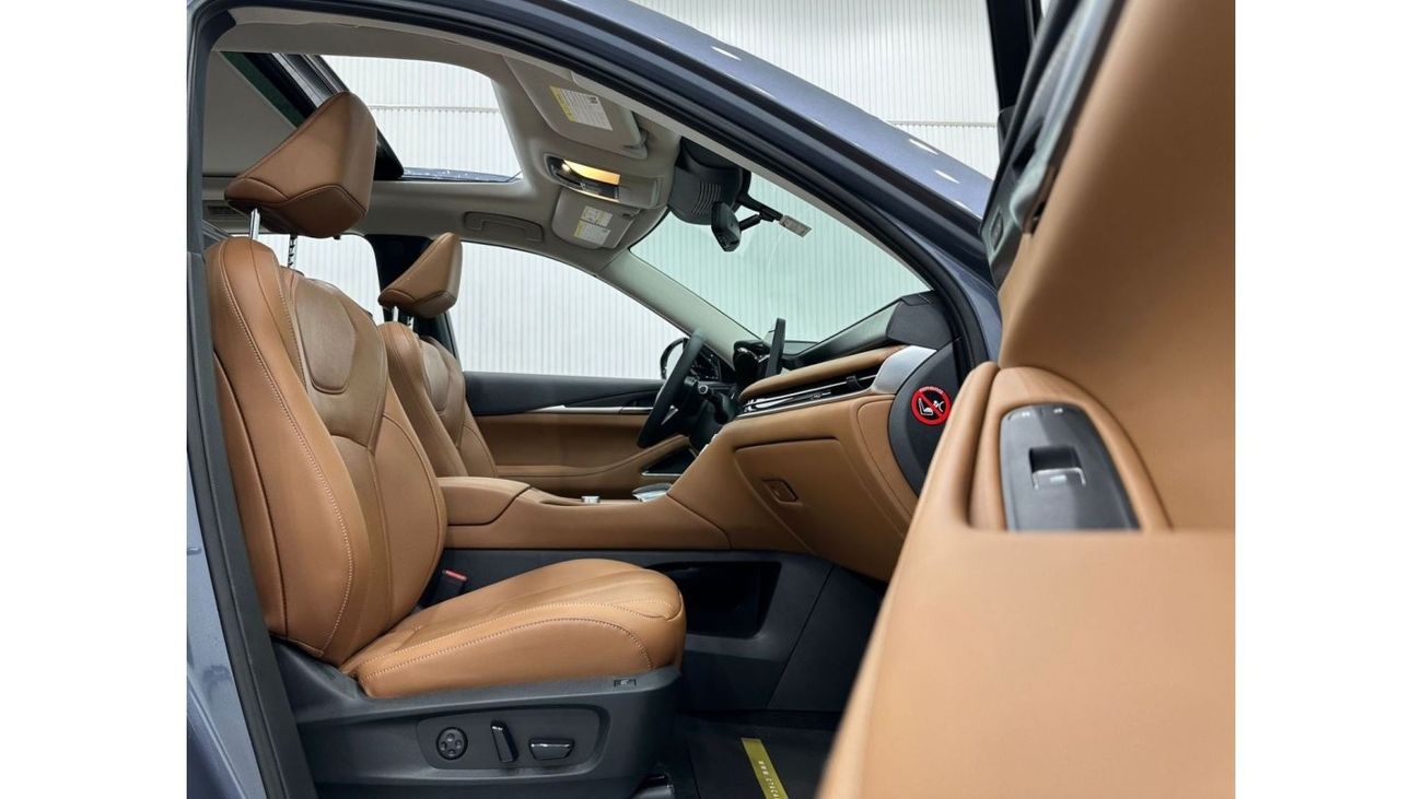 Infiniti QX60 2023 Infiniti QX60 Luxury, 5 Year Infiniti Warranty + Service Pack, Full Options, Very Low Kms, GCC