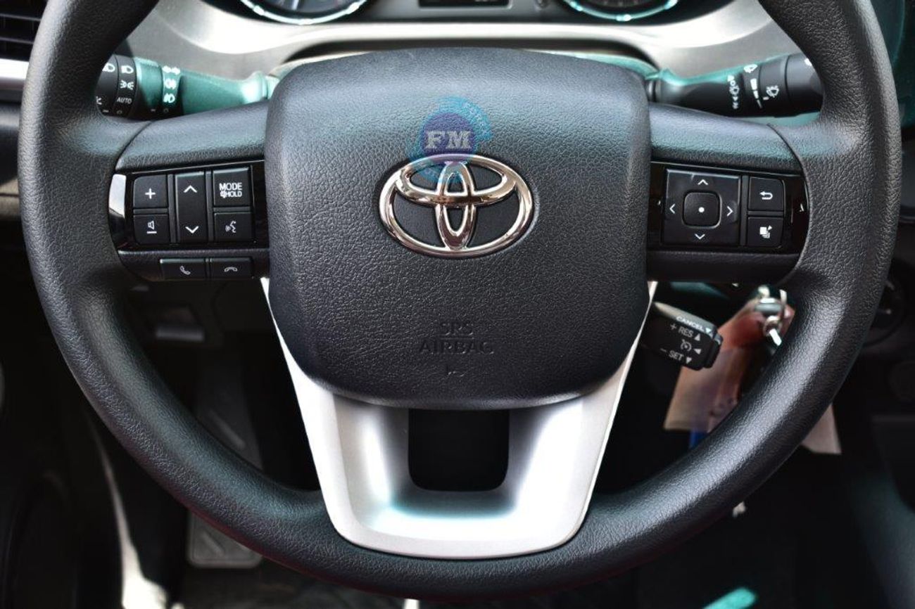 Toyota Hilux Double Cab GLX 2.7L 4WD 5 Seater Manual