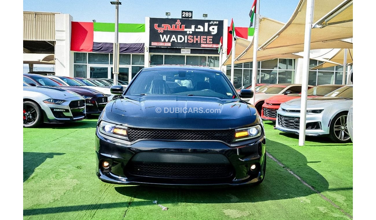 دودج تشارجر R/T رود تراك الدفع: نقدًا أو تمويل بنكي بنسبة 20٪ وبدون دفعة اولى 0%للتكلم باللغة الإنجليزية والهندي