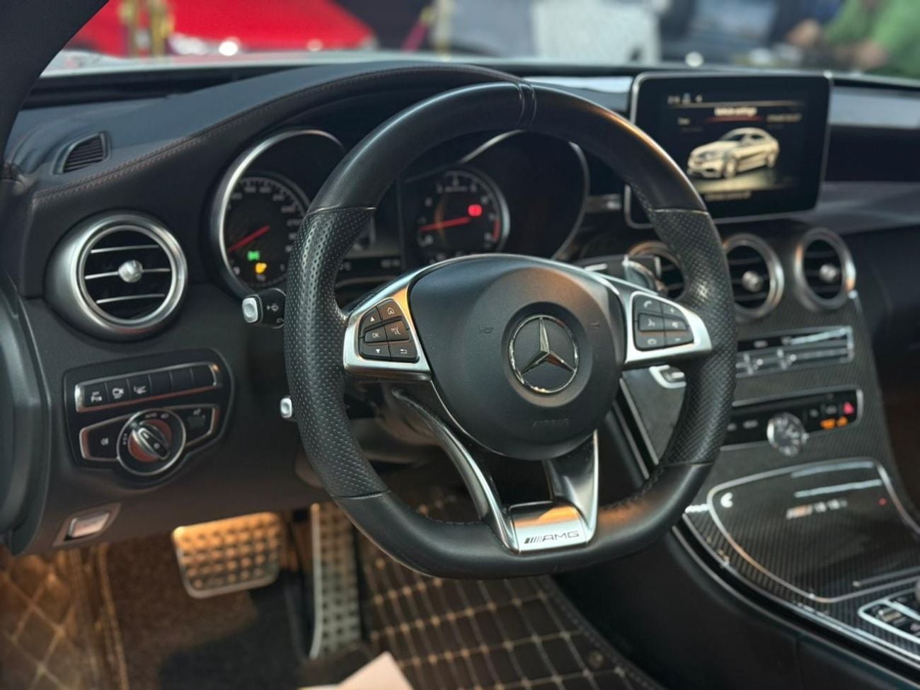 مرسيدس بنز C 63 AMG Std 4.0L Coupe