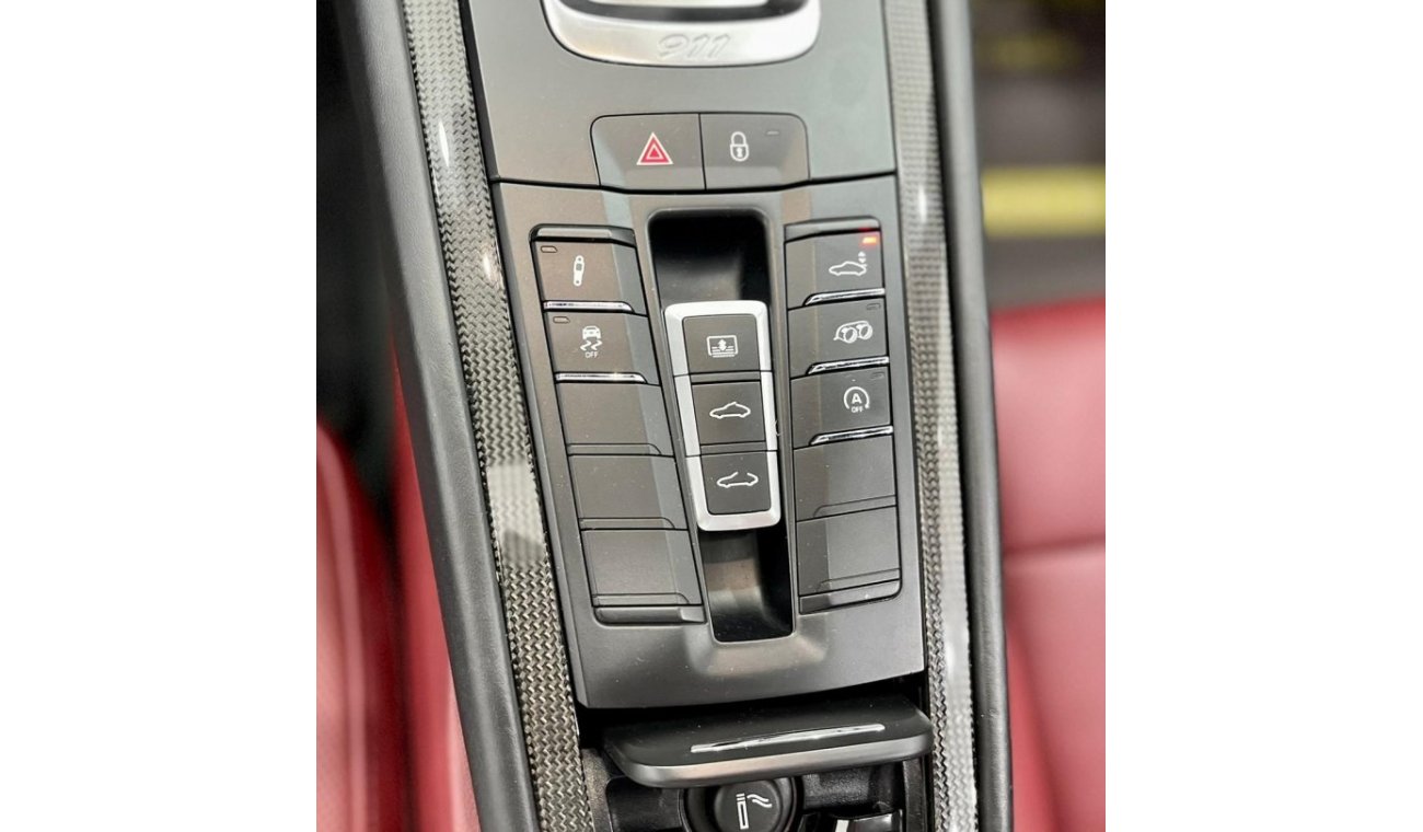 Porsche 911 2017 Porsche 911 Carrera S, ONE YEAR Porsche Warranty, Full Service History, GCC
