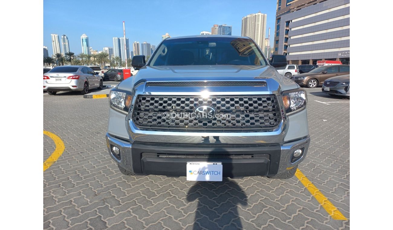 Used Toyota Tundra 2020 for sale in Dubai - 583180