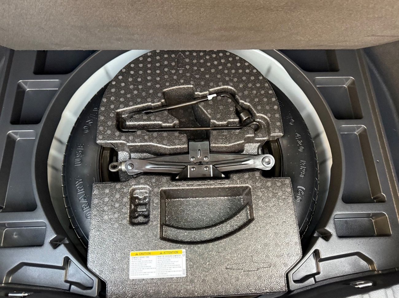 Toyota Corolla Cross 2024 XLI 2.0 LEATHER SEATS AWD US SPEC