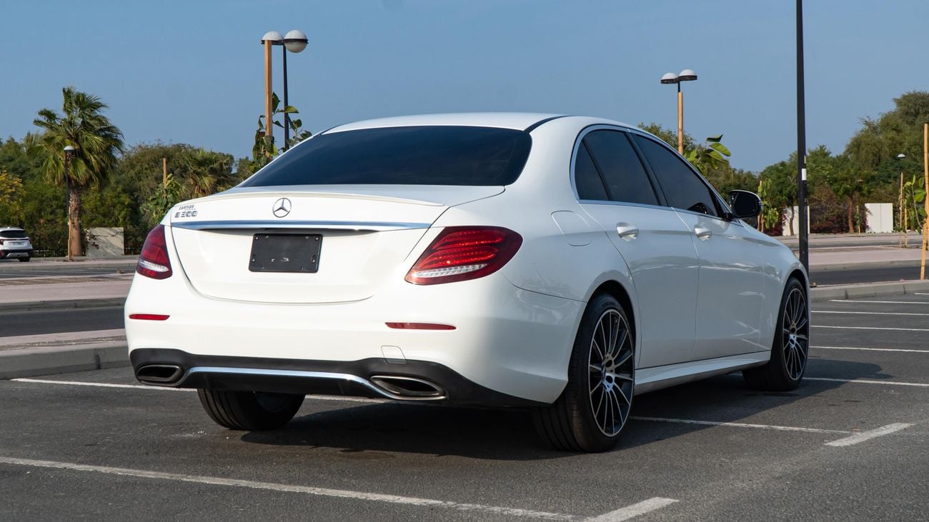 مرسيدس بنز E300