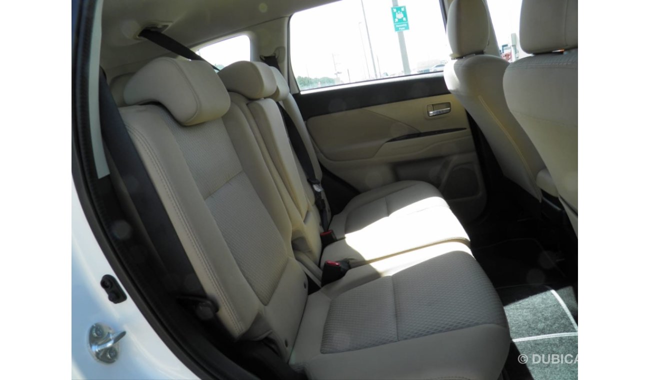 Mitsubishi Outlander 2016 Ref#625