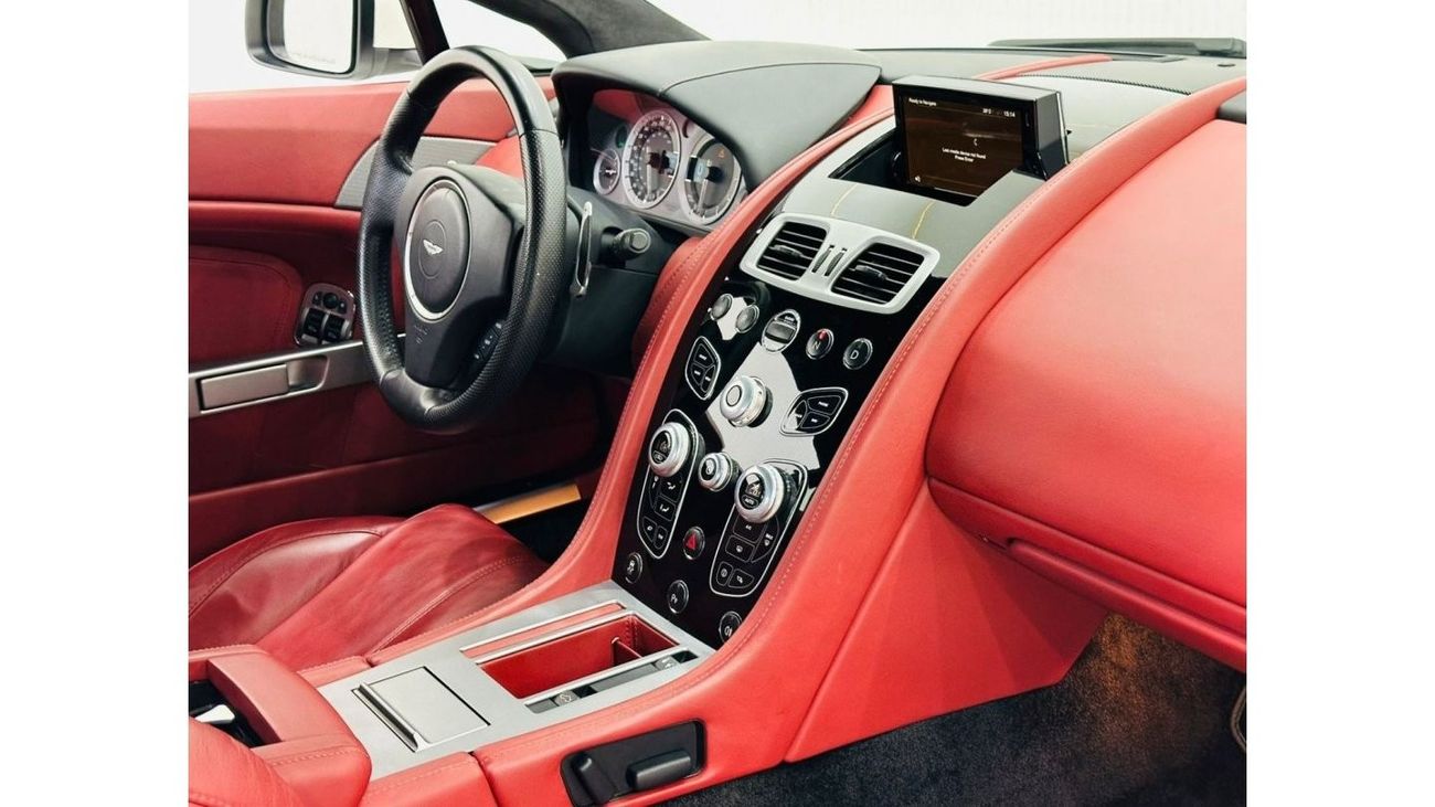 أستون مارتن فانتيج 2016 Aston Martin Vantage V8, Feb 2025 Aston Martin Warranty, Full Aston Martin Service History, GCC