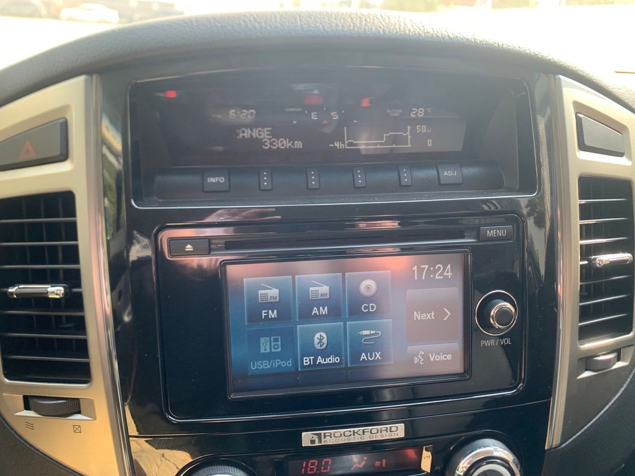 Mitsubishi Pajero Platinum 3.8L