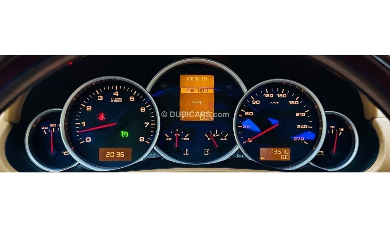 بورش كايان GCC .. FSH .. S .. Perfect Condition .. V8 .. Panoramic Roof .