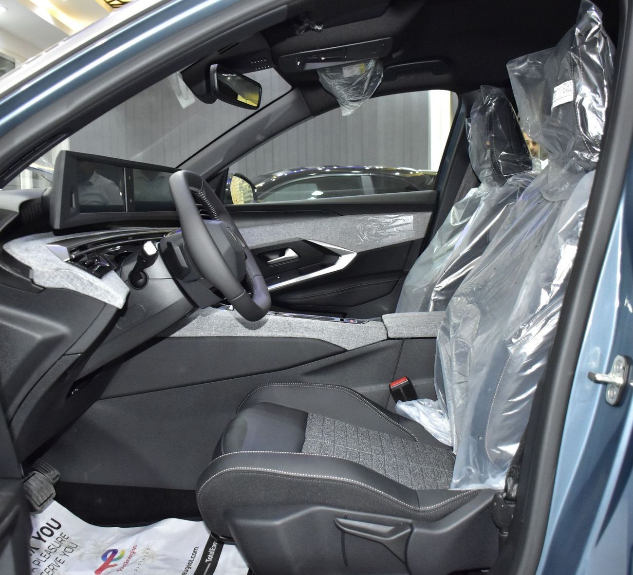 Peugeot 3008 EXCELLENT DEAL for our Peugeot 3008 1.6L ( 2026 Model ) in Blue Color GCC Specs