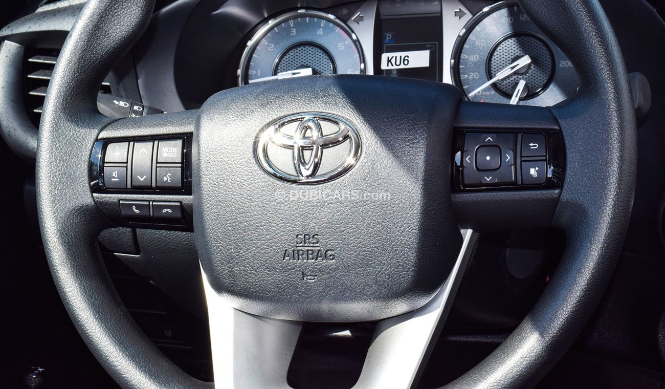Toyota Hilux 2.4 L Diesel
