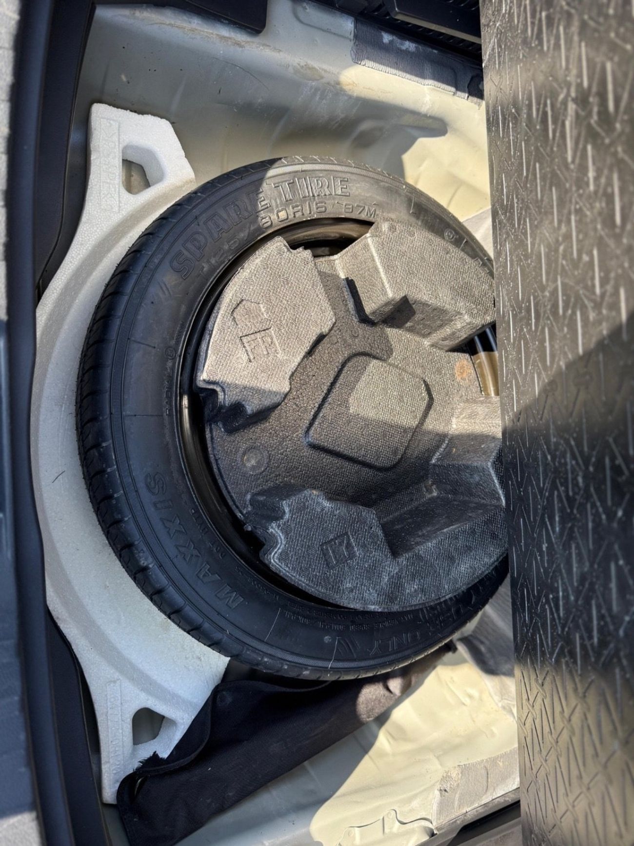 Toyota RAV4 AWD 2.5 Hybrid leather seats 2019