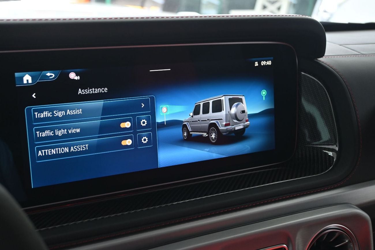 Mercedes-Benz G 63 AMG 4MATIC SUV Mercedes AMG G63 4.0-litre V8 Bi-Turbo, Model 2026 Color White