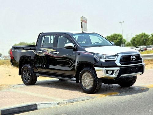 تويوتا هيلوكس TOYOTA HILUX PETROL 2.7 DOUBLE CABIN - A/T - HIGH OPTIONS - PUSH START - 2025 - BLACK INSIDE BLACK -