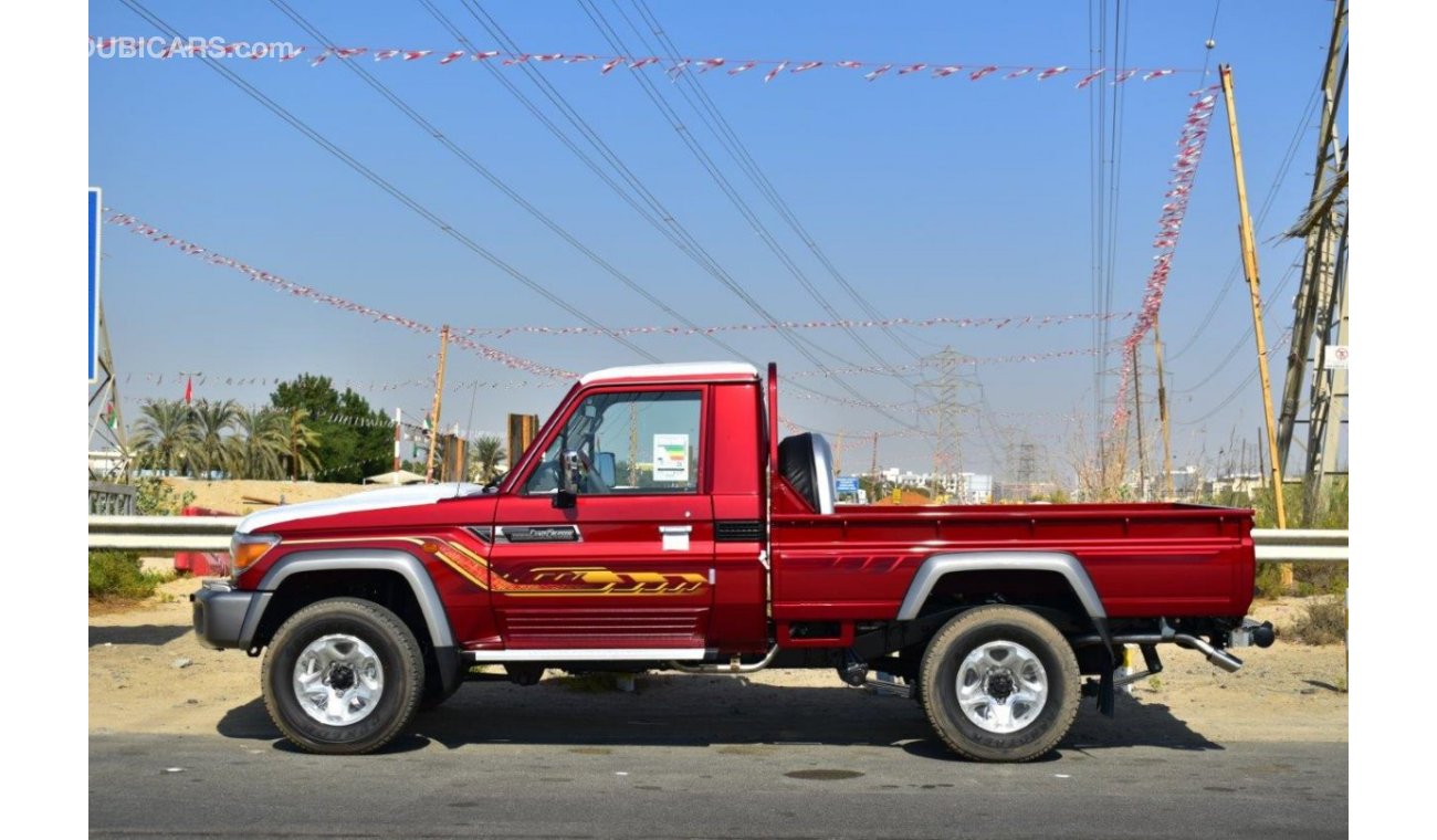 تويوتا لاند كروزر بيك آب 79 Single Cab LX-V V6 4.0l Petrol MT (Euro 4)