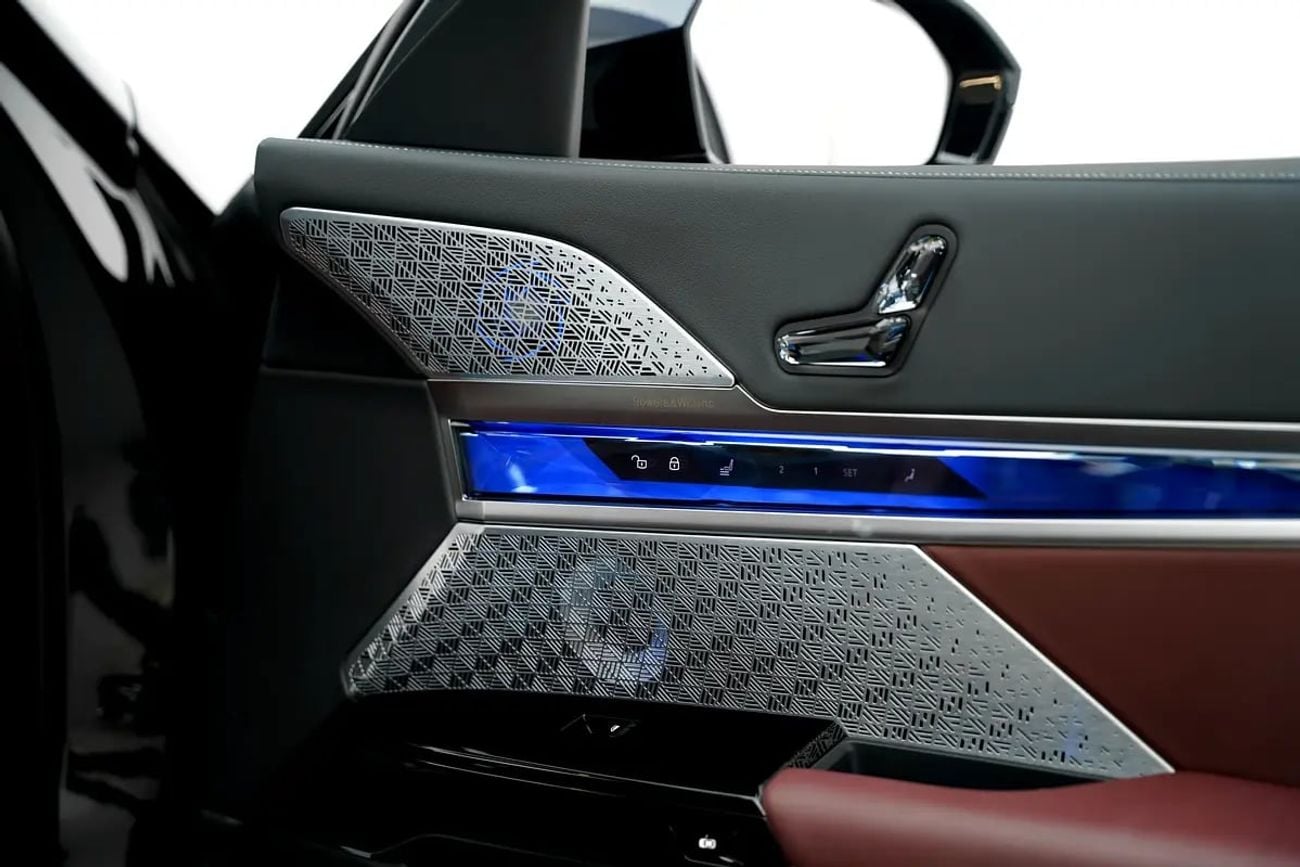 بي أم دبليو 740i 740I WITH 5 WARRANTY AND SERVICE CONTRACT FROM AGMC