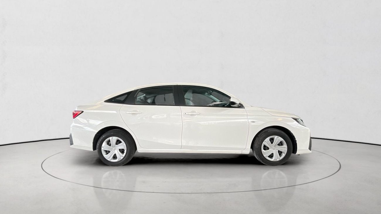 تويوتا يارس 1.5 VVT-I E CVT | شامل الضمان | 0 ﺪﻔﻋﺓ ﺃﻮﻟﻯ