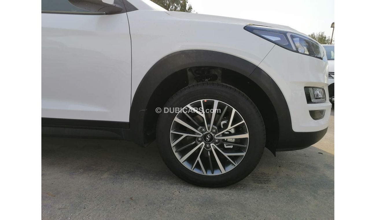 Hyundai Tucson 2.0 without sun roof