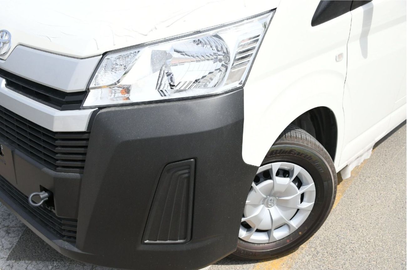 Toyota Hiace NEW TOYOTA HIACE 2.8L DIESEL MANUAL HIGH-ROOF 2026