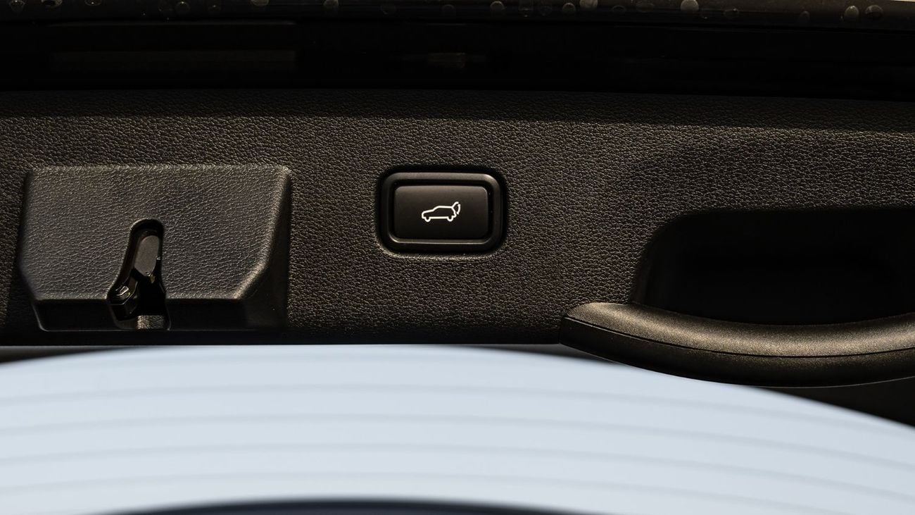 Kia Sportage 2025 | KIA SPORTAGE 1.5T 2WD PREMIUM SMART [ EXPORT ONLY ]