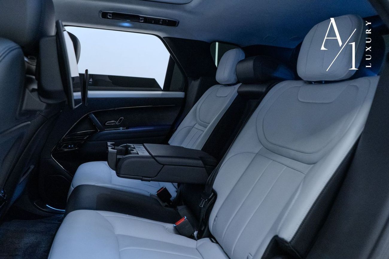 Land Rover Range Rover Sport P530 First Edition 4.4L 2023 Range Rover Sport, 2028 Warranty, Full Options, Very Low Kms