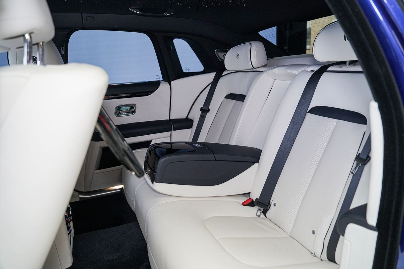 رولز رويس جوست 6.75T Short Wheelbase