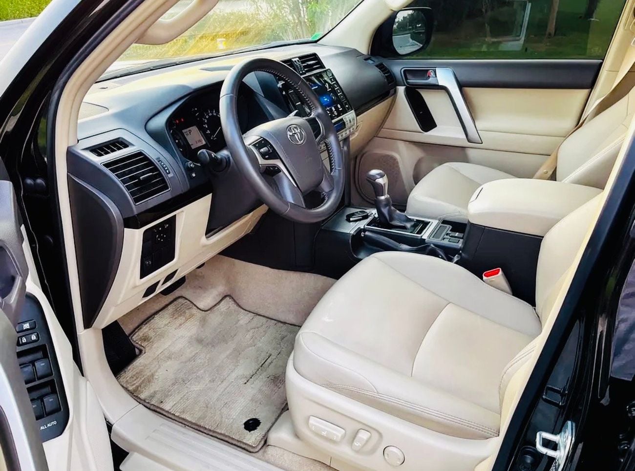 Toyota Prado TX-L Toyota Prado 2022 V6 4.0 full Option