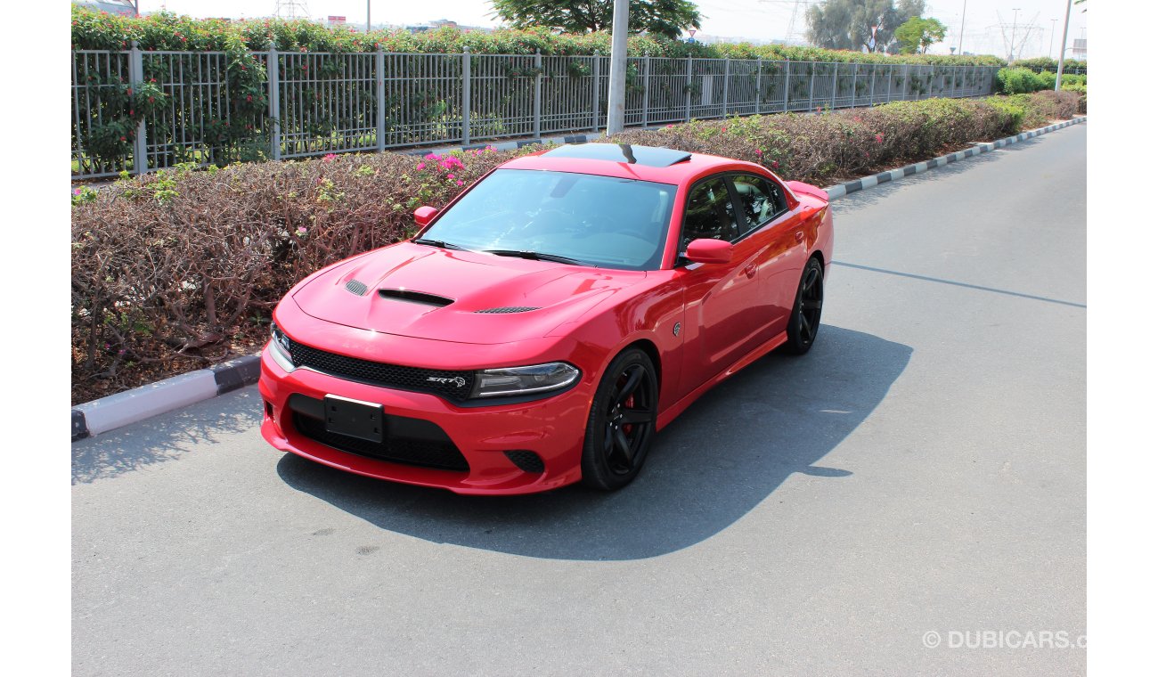 Dodge Charger 2018 Hellcat / 707HP / GCC / Warranty and Full service history from Alfuttaim