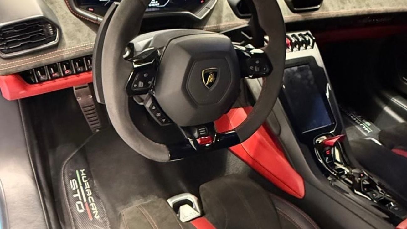 Lamborghini Huracan EVO Coupe