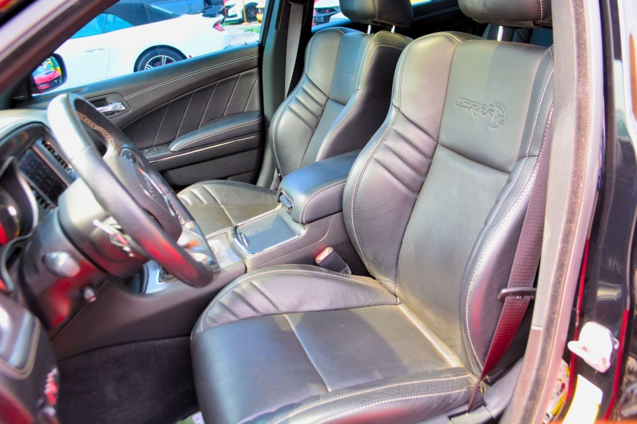 Dodge Charger SRT Hellcat 6.2L (717 HP)THE BEST IN THE MARKET/2022/TOP CLEAN