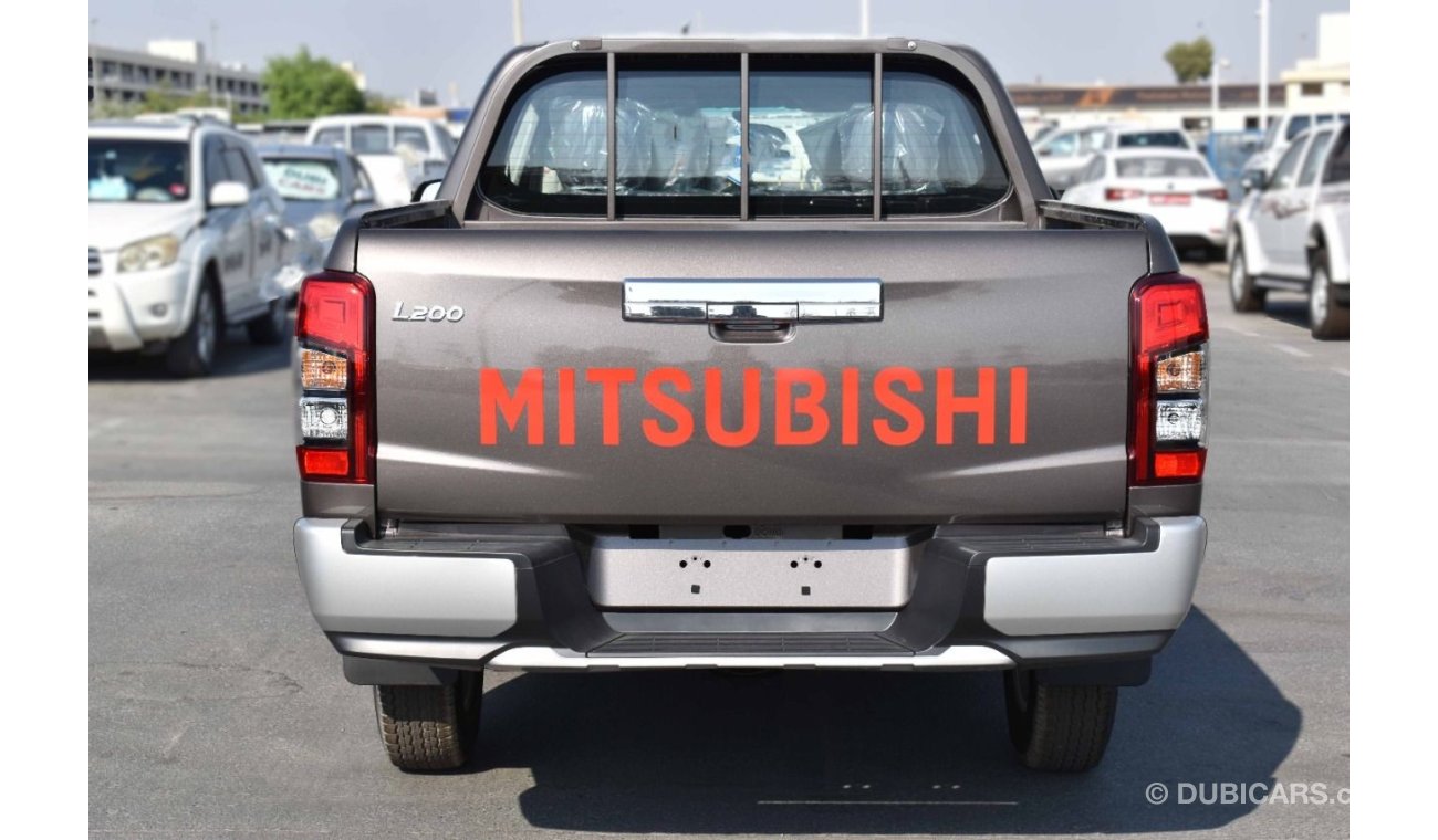 ميتسوبيشي L200 Mitsubishi L200 2.4 Diesel 4WD M/T Chrome package -2022