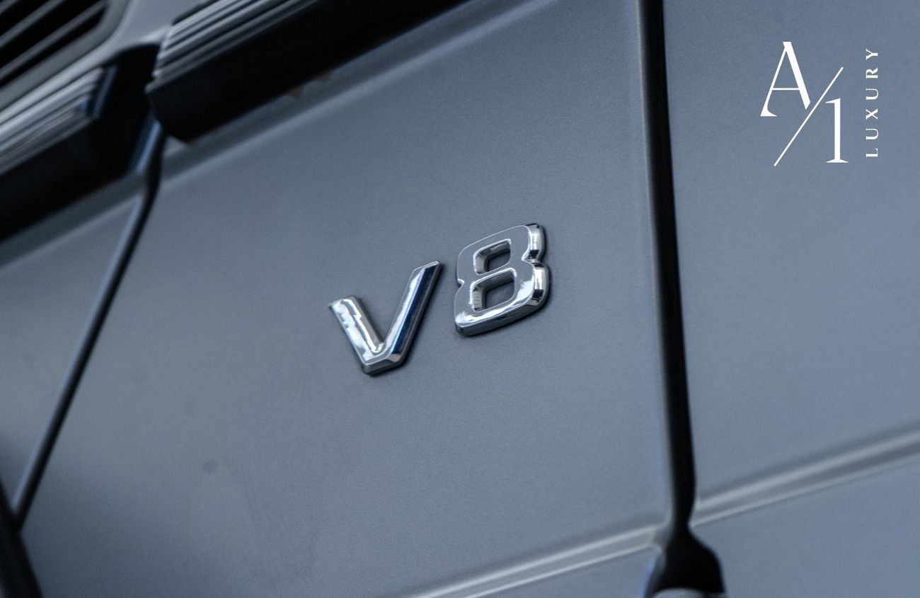 Mercedes-Benz G 500 4X4 2017 Mercedes G500 4x4, Full Service History, Excellent Condition, Carbon Fibre Accents, GCC Spec