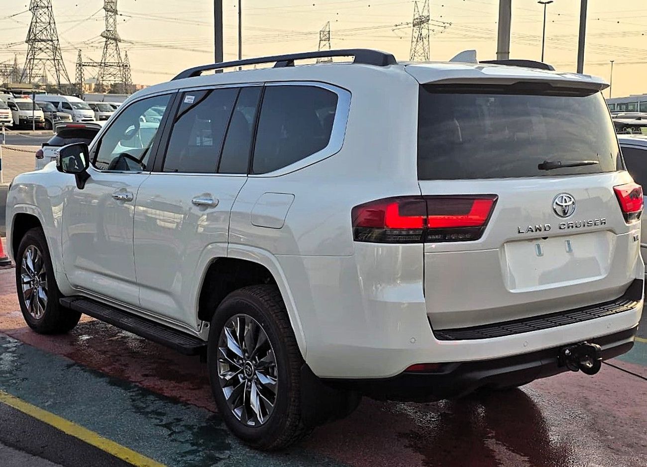 تويوتا لاند كروزر VX 3.5L