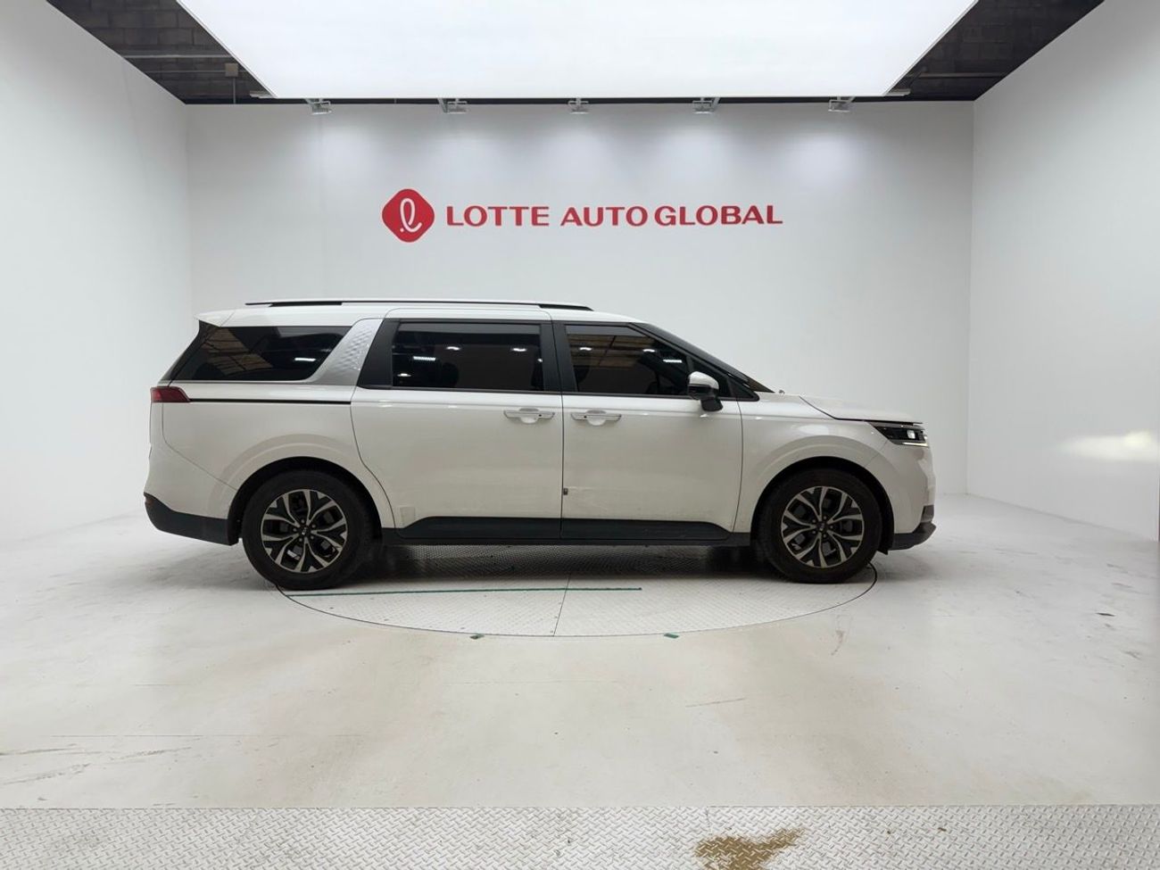 كيا كارنيفال CARNIVAL KA4 (D) 2.2 Prestige 9 seats