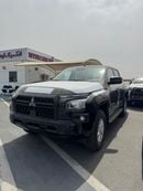 Mitsubishi L200 GLX Double Cab Petrol 2.4L Mitsubishi L200 Petrol FULL OPTION!!!