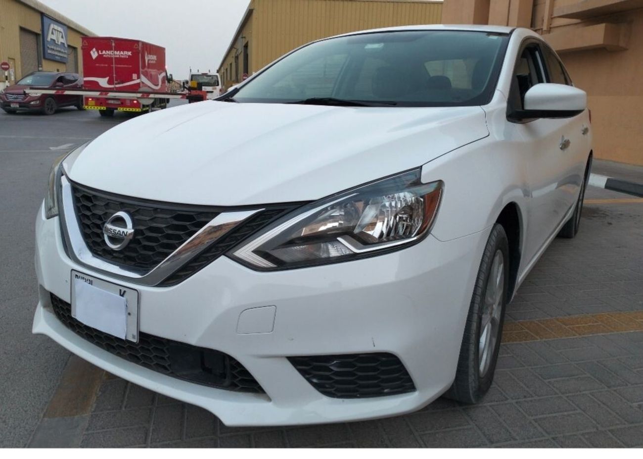 نيسان سنترا SV