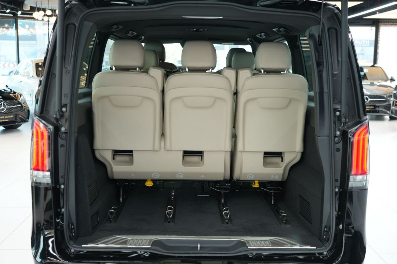 مرسيدس بنز V 300 Mercede-Benz V 300 AVANTGARDE | 2026 GCC 0km | Agency Warranty | 360 View | 64 colors Ambeint Lights